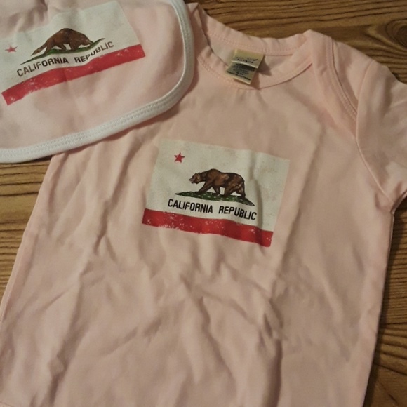 🇺🇲 California Republic onesie bib pink 6 month - Picture 2 of 4